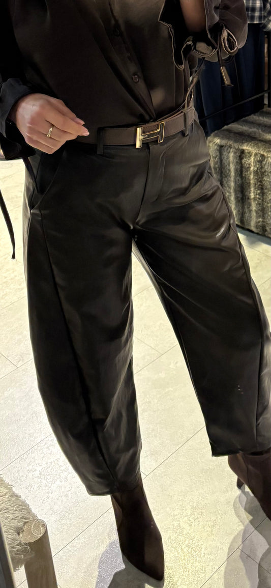 Barrel pu leather pants choco