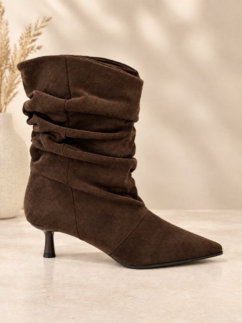 Slouchy boots queenie